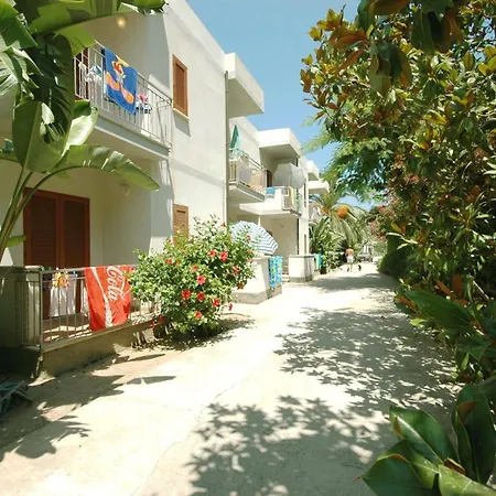 Limoneto Capo Vaticano