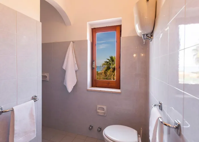 Limoneto Apart-hotel *