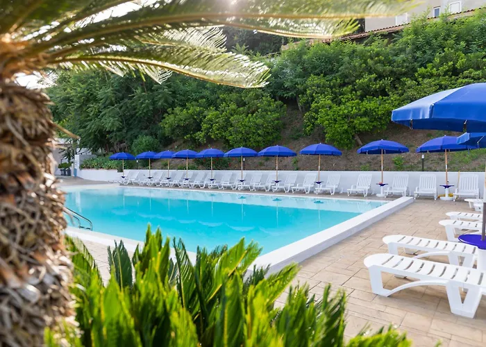 Apart-hotel Limoneto Capo Vaticano