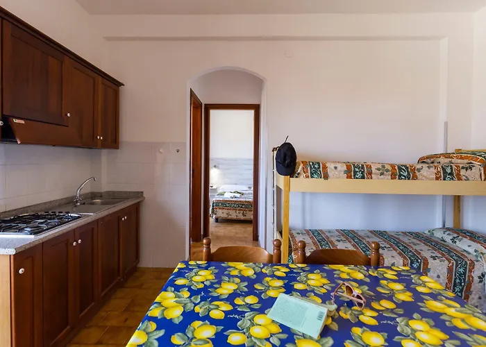 Apart-hotel Limoneto