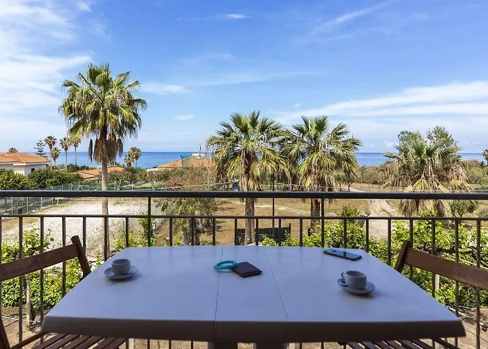 Apart-hotel Limoneto *