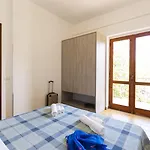 Limoneto Aparthotel *