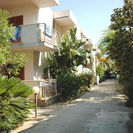 Lejlighedshotel Limoneto *