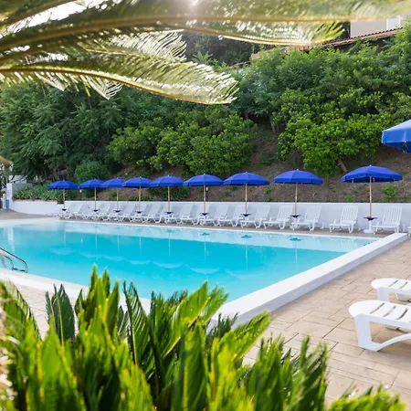 Aparthotel Limoneto Capo Vaticano