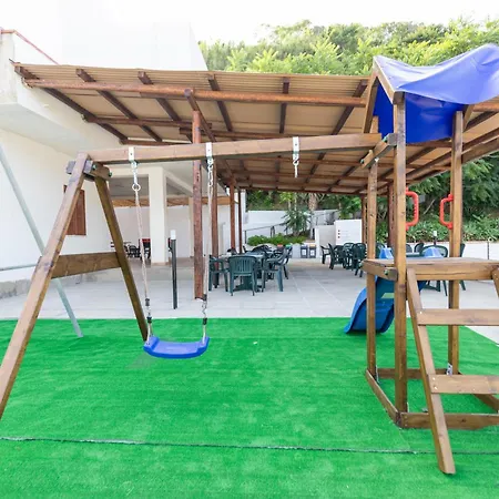 Apart Otel Limoneto *