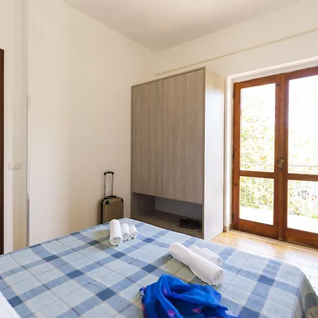 Limoneto Aparthotel *