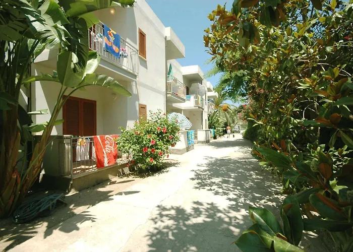 Limoneto Capo Vaticano