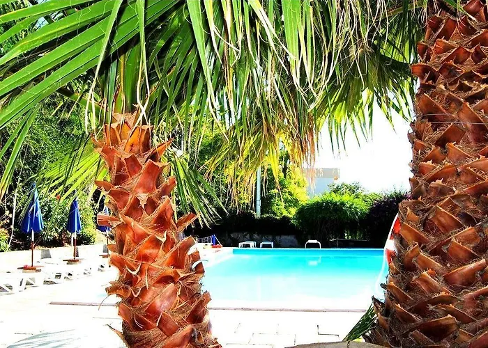 Limoneto Apart-hotel