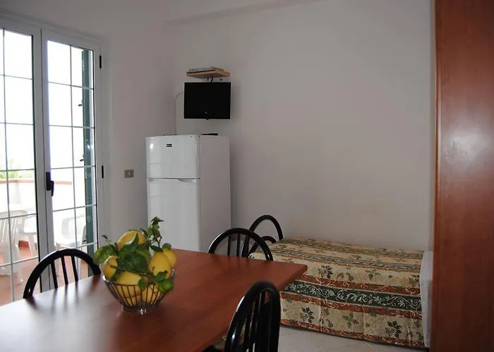 Limoneto * קאפו ואטיצ'אנו